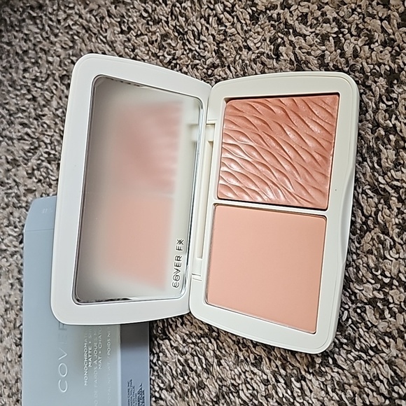 NIB Cover FX New Monochromatic Cheek Duo Blush Soft Peach - Picture 2 of 3